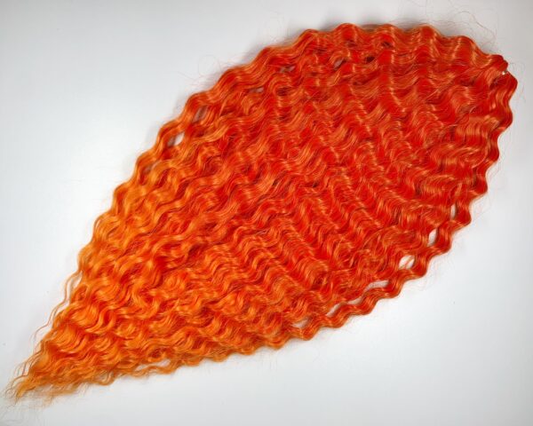 Vlnitý luxusný kanekalon carrot 300g