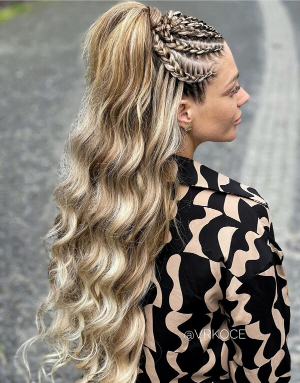 Vlnitý kanekalon MANASI 60cm ombré blond 27/613 300g - Image 3